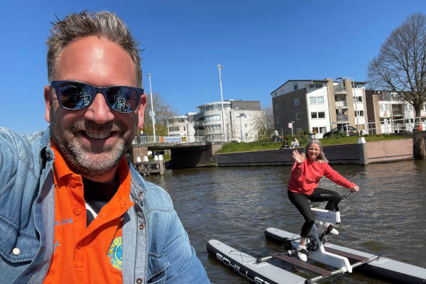 Bootje Varen Delft: Selfie op de Schiller Bike