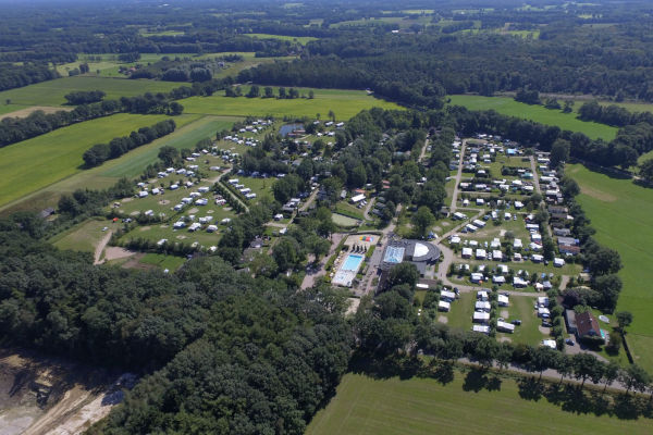 Vakantiepark vanuit de lucht