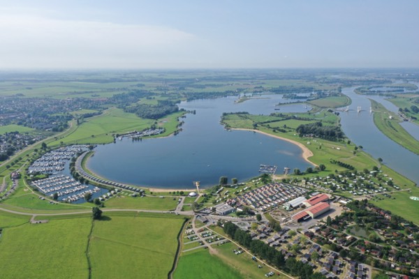 Uitzicht op het water