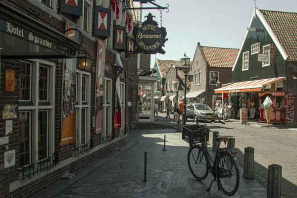 Top 10 uitjes in Volendam en omgeving