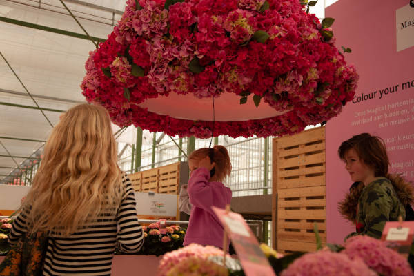 Floriade Expo 2022: Meisje met koptelefoon