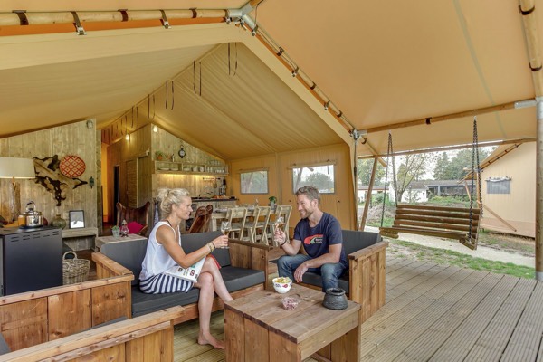 Luxe glamping