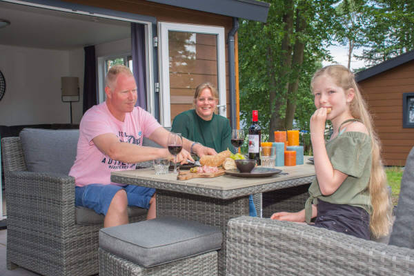 Ontbijten en genieten van de zon