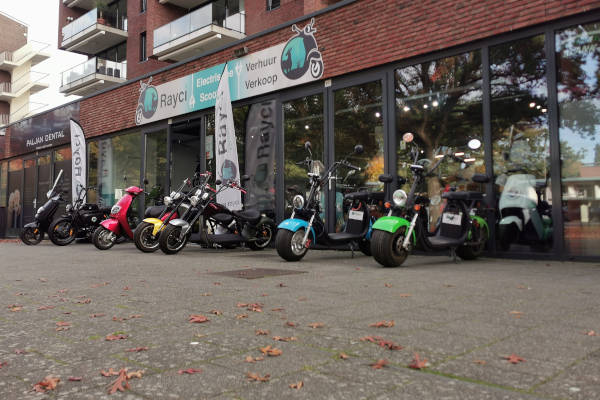 E-Chopper rijden op de Veluwe: Voorkant van de winkel