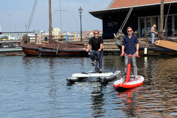 De E-Waterscooter en de waterbike