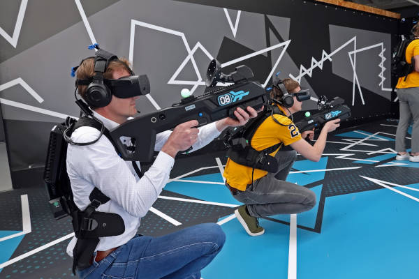 Zero Latency VR: Zittend op de vloer