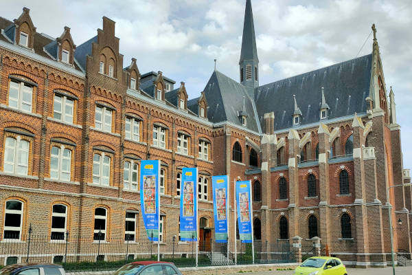 Buitenkant van het Museum