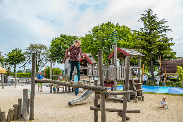 Europarcs Gulperberg: Klim en klauter op de speeltoestellen