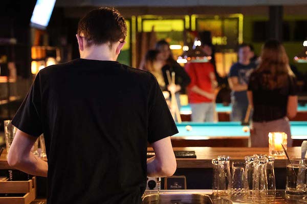 Esports Game Arena: In de bar