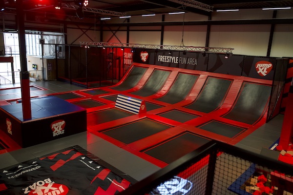 Jump XL Ede: Maak te gekke jumps op de trampolines