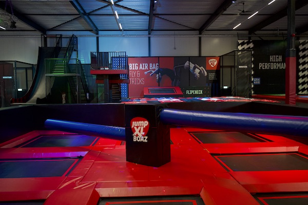 Jump XL Ede: Spring en duik voor de Twister