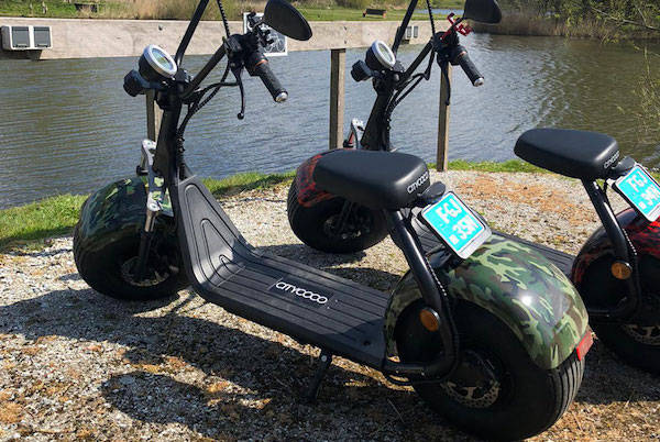 Toms Beach en Surf: Middagje cruisen op e-choppers