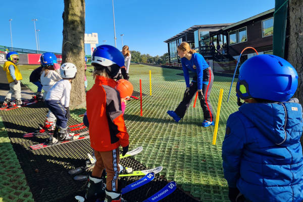 Kinderen krijgen les