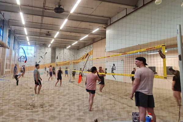 Indoor Beach Alkmaar: Beachvolleybal avond