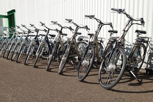 E-Bikes op een rij