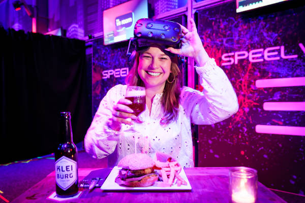 Geniet van een diner na afloop