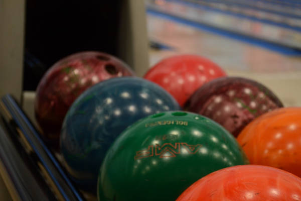 Bowlingballen