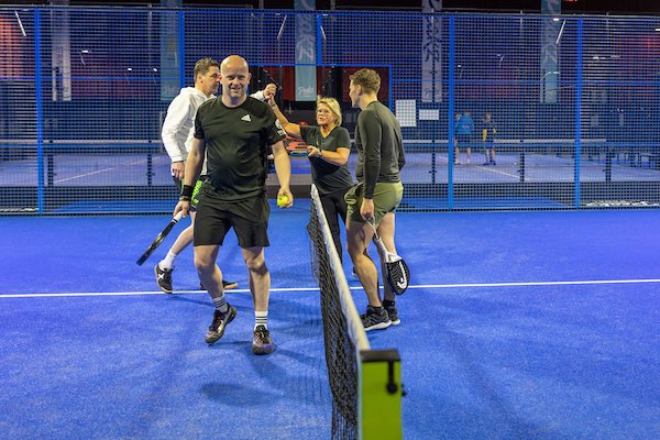 Peakz Padel Zwolle Ijsselhallen: Samen padellen