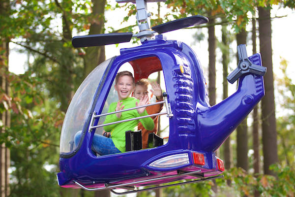 Hoog en droog in de helikoptertjes van de Julianatoren