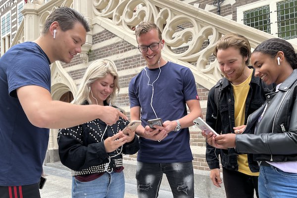 City App Tour Leeuwarden: Het is leuk om de audiotour te doen met een groep