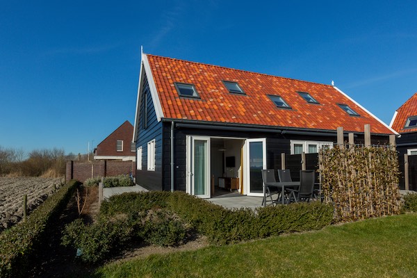 Heerlijk 3-4 persoons woning met terras