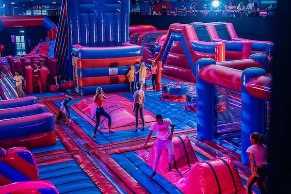 Bounce Valley Houten: Overzicht springpark