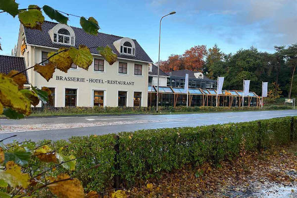 Buitenkant van het hotel