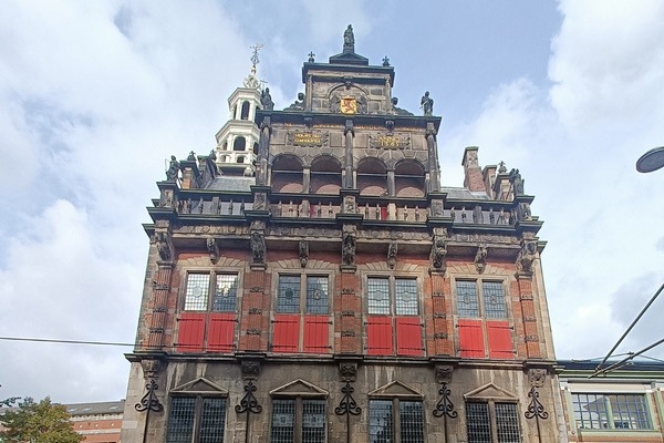 Neem een kijkje bij het oude stadhuis van Den Haag