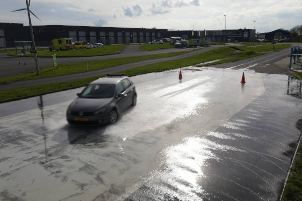 VOCF Antislipcursus personenauto  in Leeuwarden