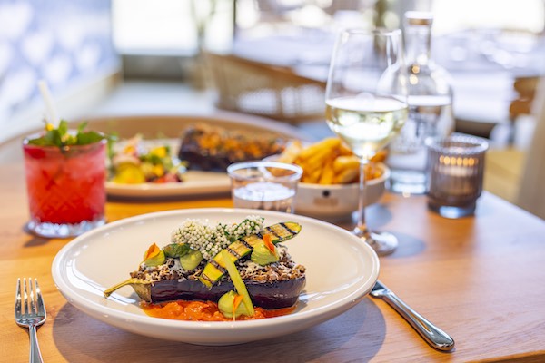 Geniet van heerlijk eten bij het restaurant