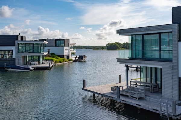 Dormio Harbour Village: Vanuit de Watervilla heb je prachtig meerzicht