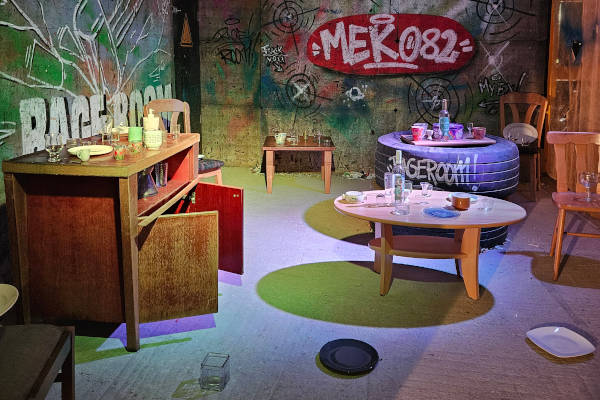 Rage Room Venlo: Van alles om te slopen