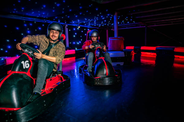 Team Building Drift Karten, Bijlwerpen en Escape Room in Utrecht