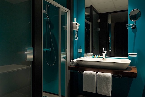 Blauwe badkamer