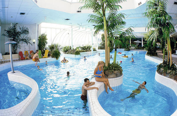 Zwemmen Center Parcs Limburgse Peel in America