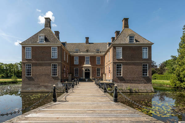 Kasteel Slangenburg: Vooraanzicht