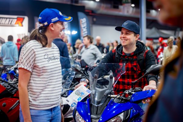 Kijken naar de motoren