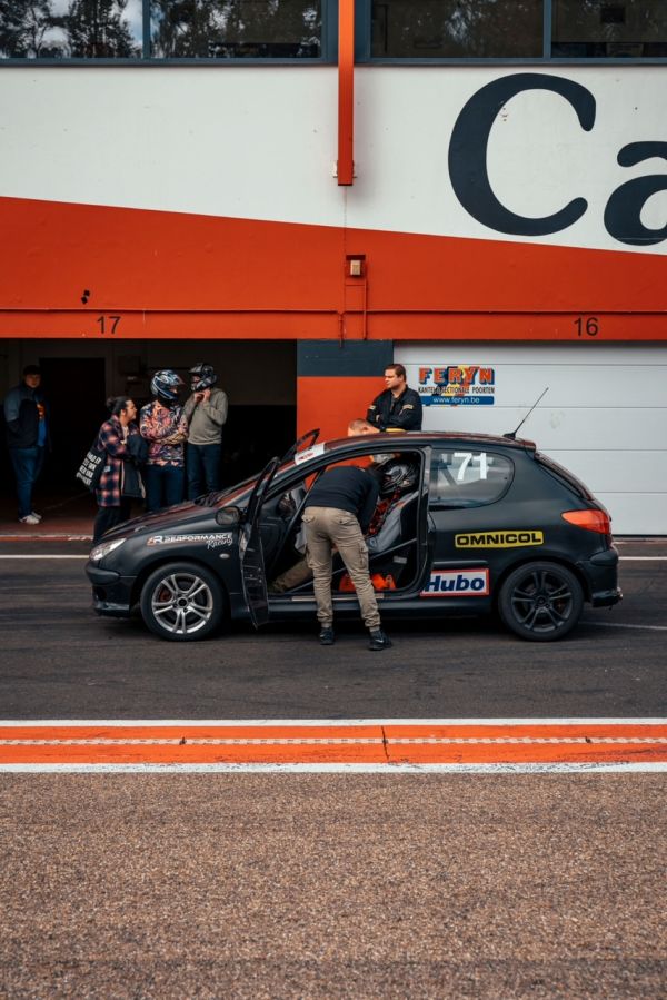 Arrow Racing Events: In de auto kijken