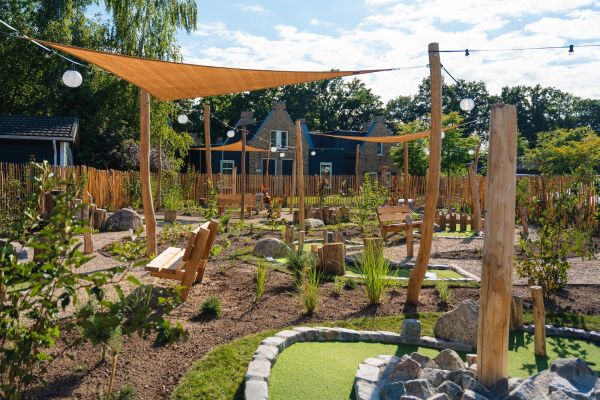 Adventure Minigolf Bij De IJsvogel: Minigolf terein