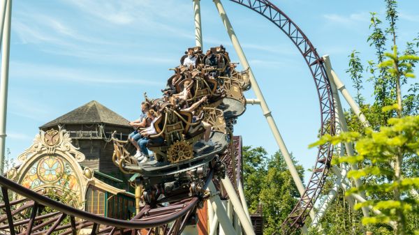 Plopsaland de Panne: Attractie the ride to happiness