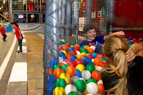 TunFun Speelpark: Lekker in de ballenbak