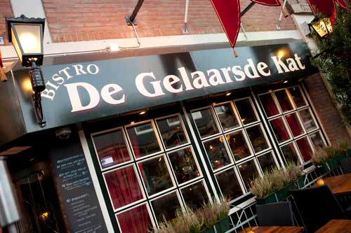 Bistro De Gelaarsde Kat: De entree