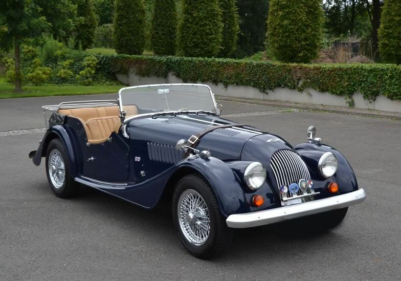 Blauwe oldtimer
