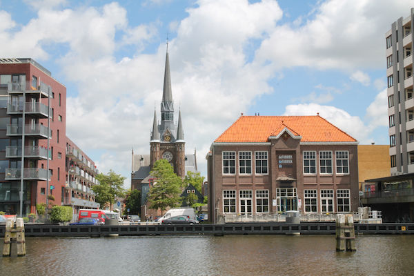 Filmtheater de Fabriek: Het historische gebouw is gelegen aan de prachtige Zaan