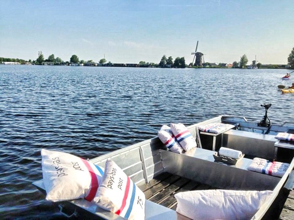 De pakjesboot bij Stille wateren fluisterboot huren