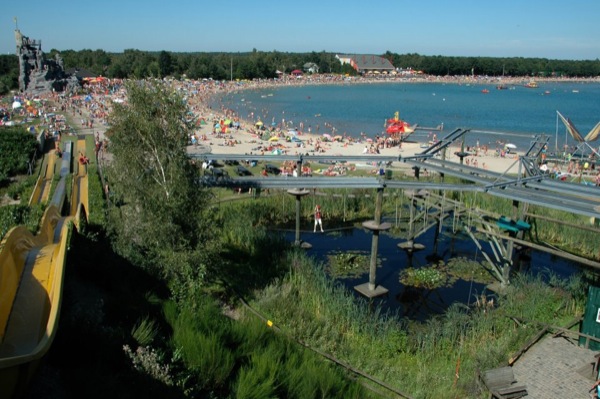 Super gezellige en drukke strand