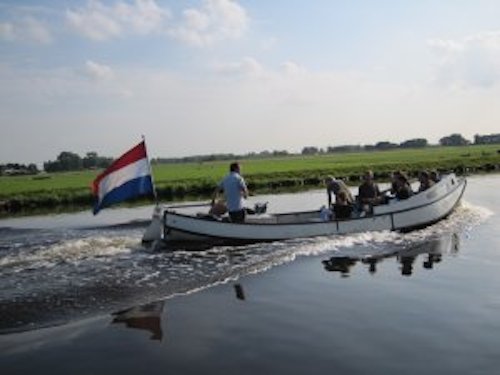 Heerlijk varen bij Holstnautic bootverhuur & events Kaag