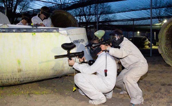 Het Paintball Strand : Bescherm je teamgenoten